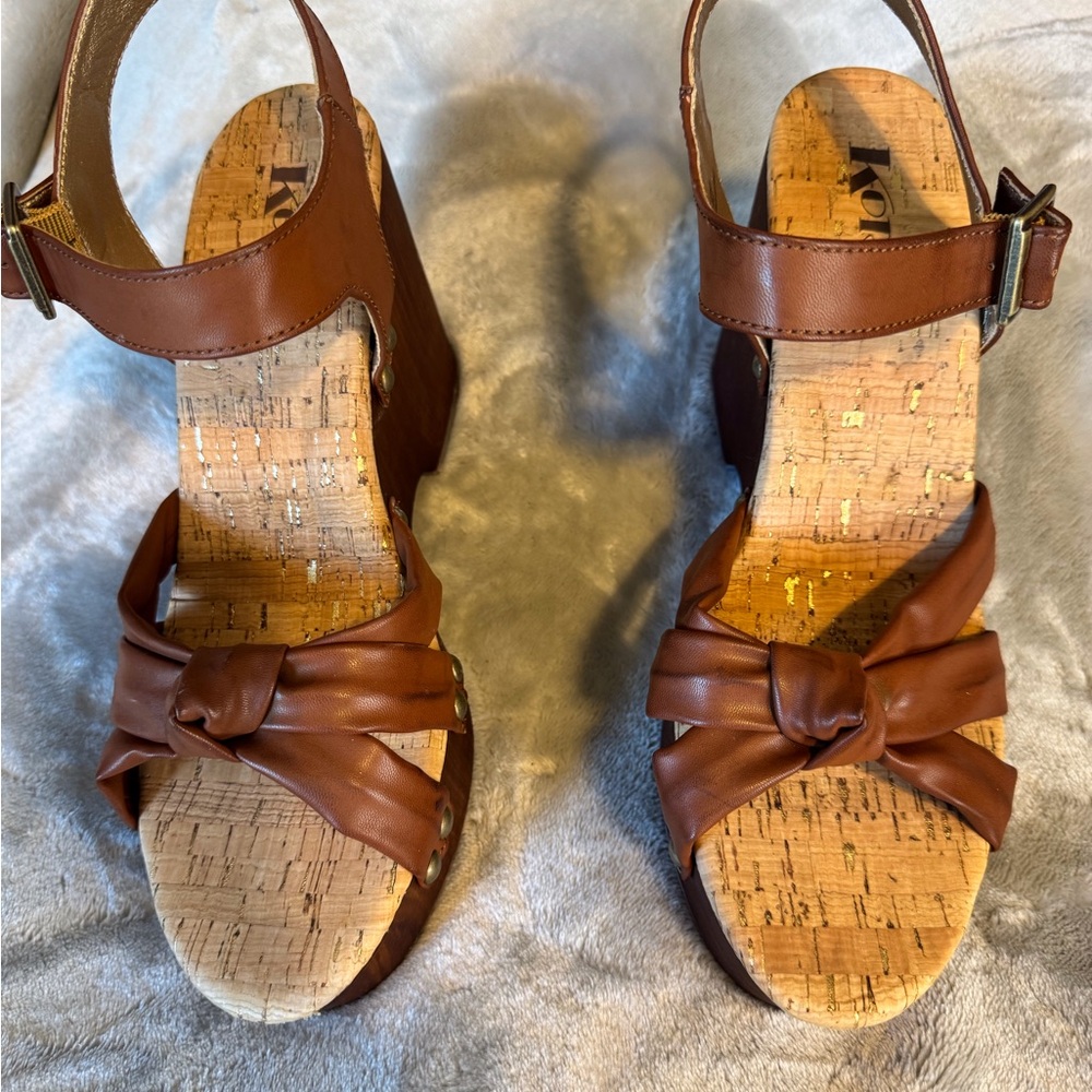 Korks Tan  Wedge Sandals.  Excellent Condition.